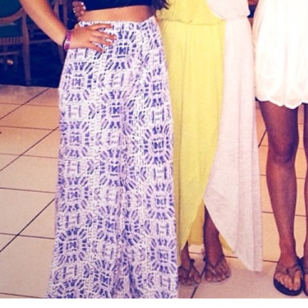 Patterned pants